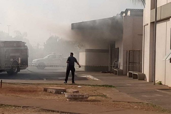 Fogo atingiu pronto-socorro do Hospital de Santa Maria - (crédito: Imagem cedida ao Correio) Fogo atingiu pronto-socorro do Hospital de Santa Maria - (crédito: Imagem cedida ao Correio)