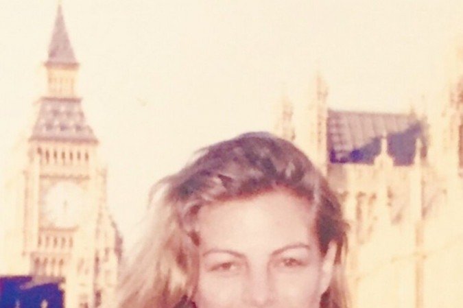 A cantora Ana Lélia estava em Londres quando o ataque às Torres Gêmeas foi feito, em 11 de setembro de 2001. A cidade, mais próxima ao Oriente Médio, interrompeu o funcionamento dos transportes públicos e fechou escolas