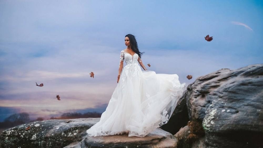 Casamento de conto de fadas: vestidos de noiva das princesas são toque de  mágica