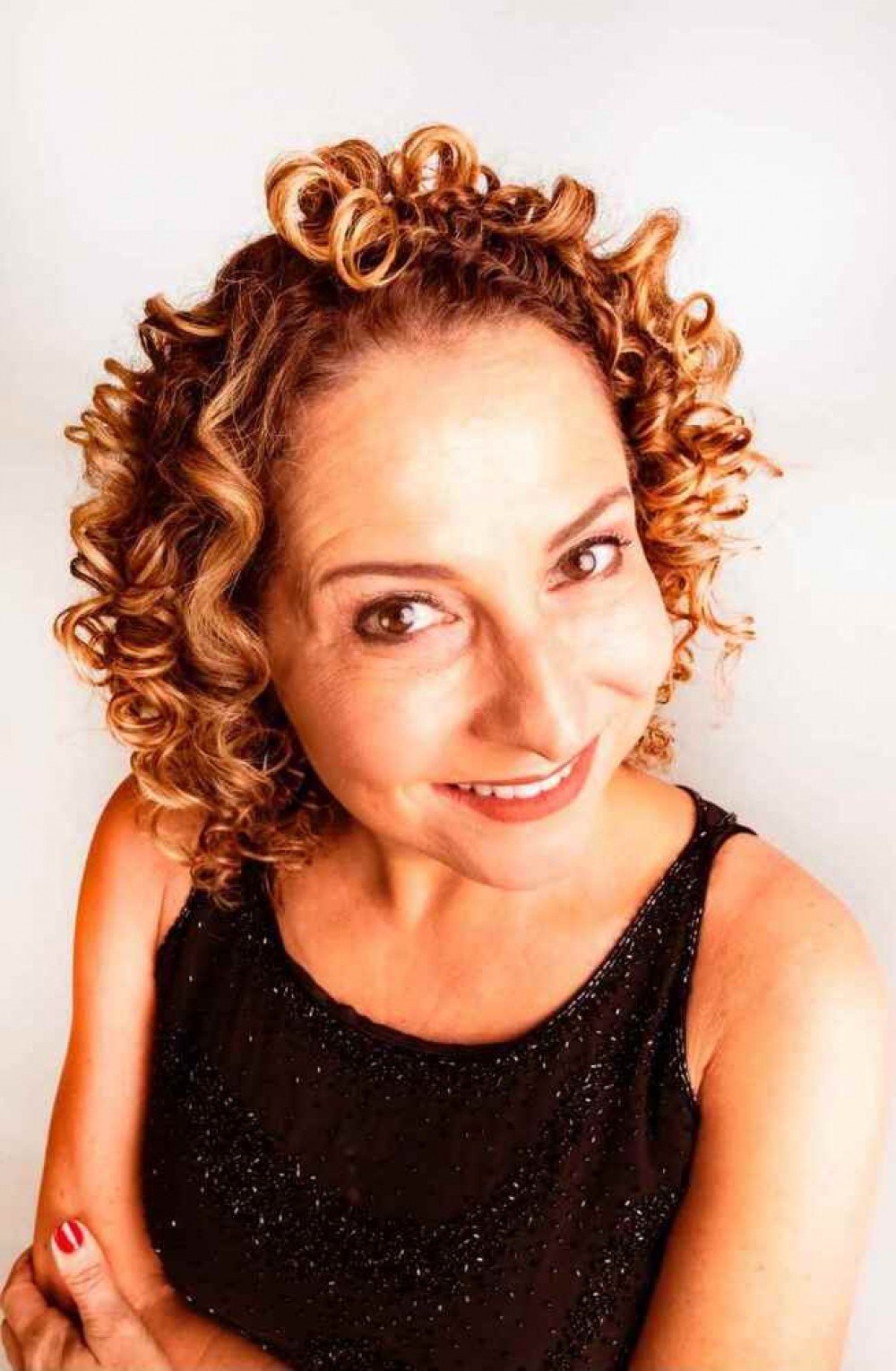 A atriz e humorista Adriana Nunes estava em uma época de recomeço de vida em Brasília com o grupo Os Melhores do Mundo quando recebeu o baque do 11 de setembro A atriz e humorista Adriana Nunes estava em uma época de recomeço de vida em Brasília com o grupo Os Melhores do Mundo quando recebeu o baque do 11 de setembro