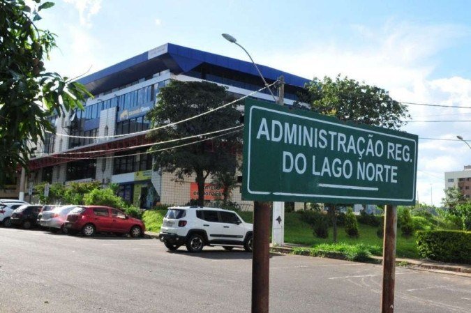 istração Regional do Lago Norte ficará responsável por promover as licitações aos interessados em divulgar engenhos publicitários nos locais - (crédito: Joel Rodrigues/Agência Brasília) istração Regional do Lago Norte ficará responsável por promover as licitações aos interessados em divulgar engenhos publicitários nos locais - (crédito: Joel Rodrigues/Agência Brasília)