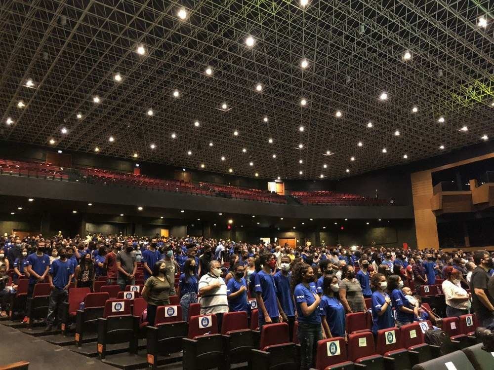 Jovem candango: programa de inclusão profissional recebe novos estudantes