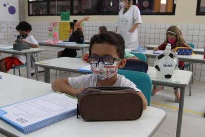 Heitor Jax, de 5 anos, quer ser um dinossauro
(foto: Edesio Ferreira/EM/D.A Press)