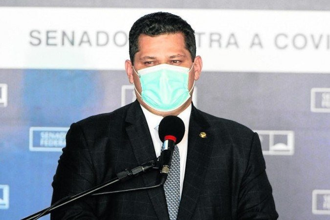 Alcolumbre vem sendo cobrado por seus pares de oposição e governistas - (crédito: Ed Alves/CB/D.A Press - 1/2/21) Alcolumbre vem sendo cobrado por seus pares de oposição e governistas - (crédito: Ed Alves/CB/D.A Press - 1/2/21)
