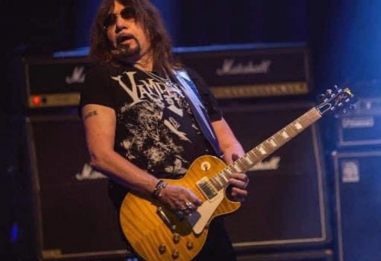 Ace Frehley/Twitter/Divulgação