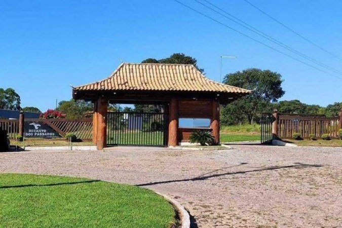 Jovem de 22 anos é encontrada morta com sinais de enforcamento - Vimarsana News