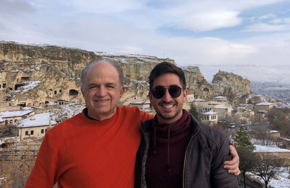 Luiz Cunha, fundador e diretor-presidente da Intter Incorporadora (esquerda) e Lucas Zamboni, diretor executivo da construtora (direita).