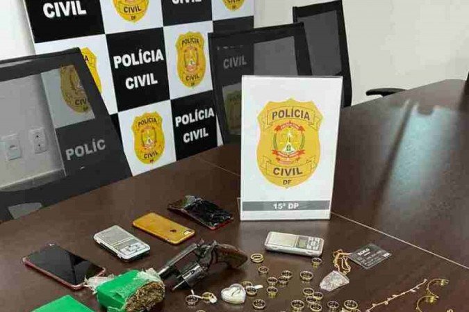 Durante investigações, polícia localizou cinco envolvidos nos crimes -  (crédito: PCDF/Divulgação)