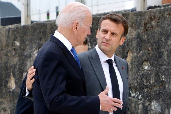 O presidente dos EUA, Joe Biden e o presidente da França, Emmanuel Macron - (crédito: LUDOVIC MARIN) O presidente dos EUA, Joe Biden e o presidente da França, Emmanuel Macron - (crédito: LUDOVIC MARIN)