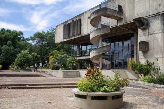 Reajustes já estão válidos, mas estudantes só serão impactados na volta do ensino presencial e do pleno funcionamento dos restaurantes - (crédito: Júlia Seabra/ Secom UnB) Reajustes já estão válidos, mas estudantes só serão impactados na volta do ensino presencial e do pleno funcionamento dos restaurantes - (crédito: Júlia Seabra/ Secom UnB)