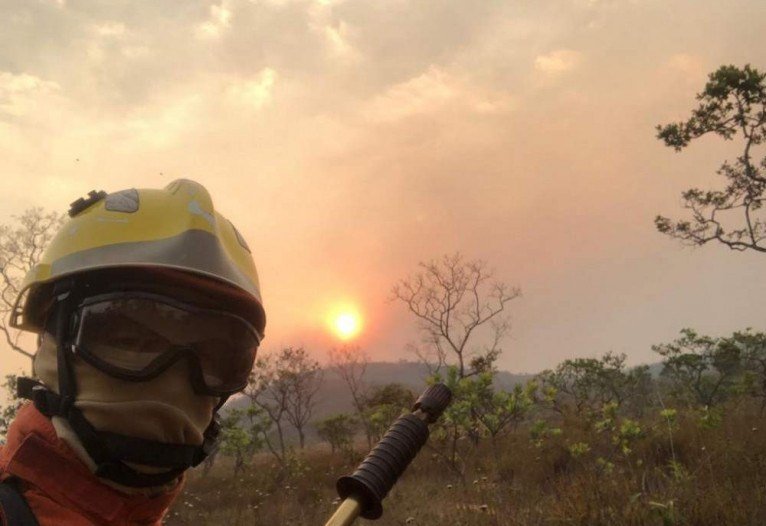 Equipe CBMDF combate incêndio do Parque Nacional da Chapada dos Veadeiros
