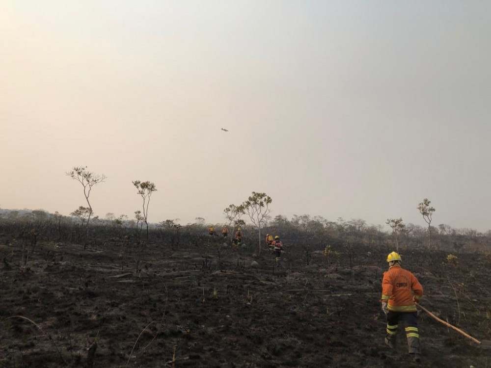 Fogo chega à área central do Parque Nacional da Chapada dos Veadeiros, diz CBMDF