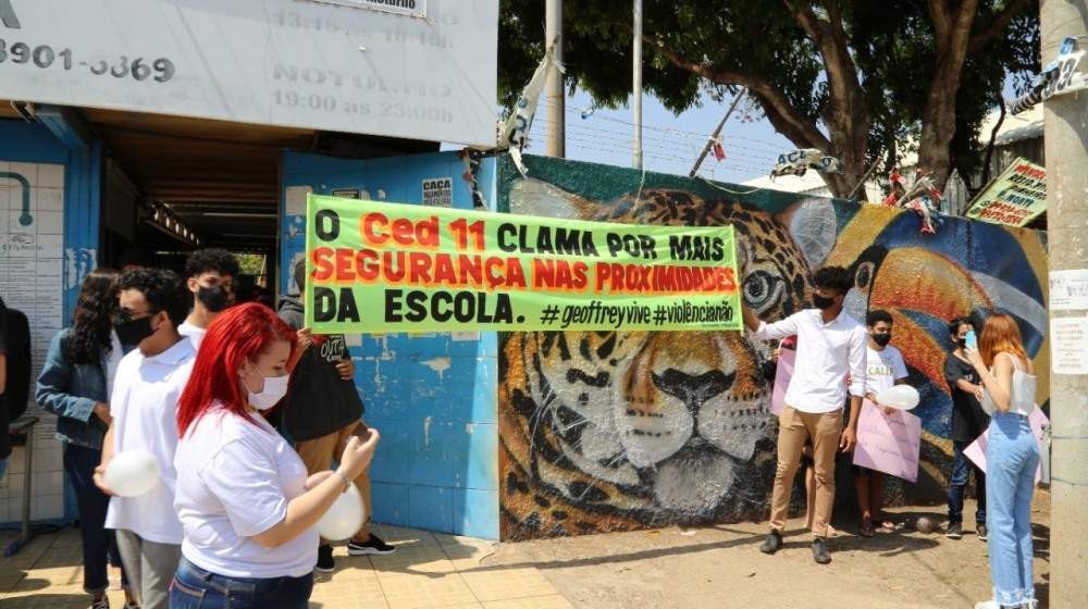 Comunidade escolar do CED 11 de Ceilândia homenageia Geoffrey Stony