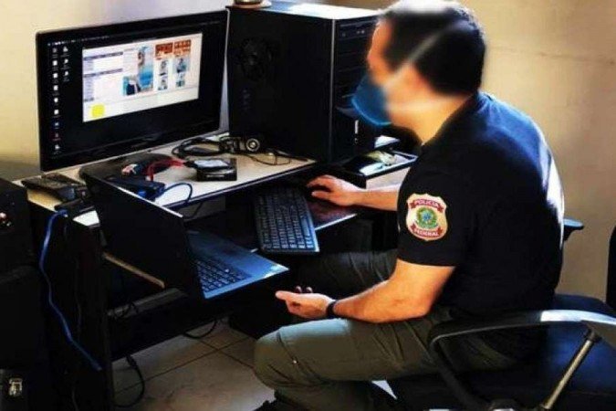 Além das prisões, Polícia Federal cumpriu 36 mandados de busca e apreensão em 11 municípios do estado - (crédito: Polícia Federal/Divulgação) Além das prisões, Polícia Federal cumpriu 36 mandados de busca e apreensão em 11 municípios do estado - (crédito: Polícia Federal/Divulgação)