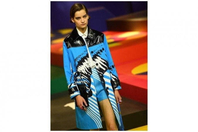 O desfile da Dior, em Paris, foi um verdadeiro arco-íris 