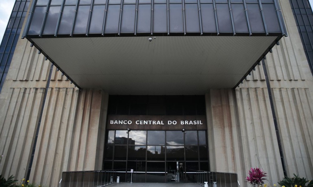 Mercado financeiro eleva projeção da inflação para mais de 8,5%