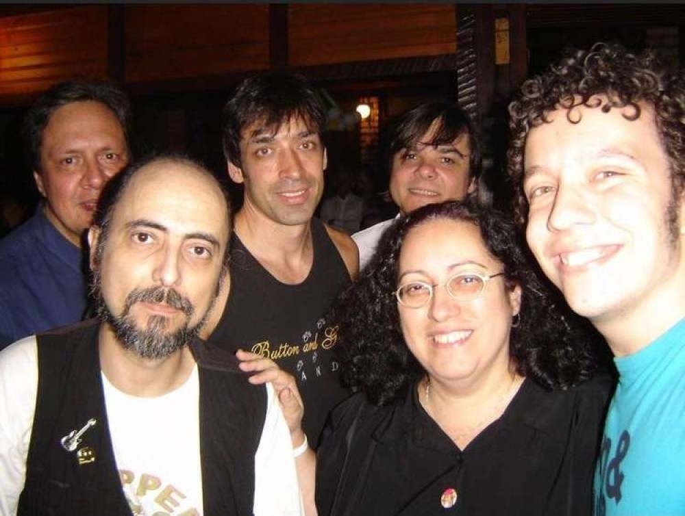 Bravo esteve em BH algumas vezes, e participou da BH Beatle Week, junto com bandas como os mineiros da Sgt. Pepper Bravo esteve em BH algumas vezes, e participou da BH Beatle Week, junto com bandas como os mineiros da Sgt. Pepper