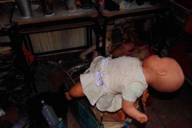 Marcas da destruição na creche: 10 crianças e três adultos morreram em decorrência dos ferimentos provocados pelas chamas ateadas por um vigia - (crédito: Luiz Ribeiro/EM/D.A Press ) Marcas da destruição na creche: 10 crianças e três adultos morreram em decorrência dos ferimentos provocados pelas chamas ateadas por um vigia - (crédito: Luiz Ribeiro/EM/D.A Press )