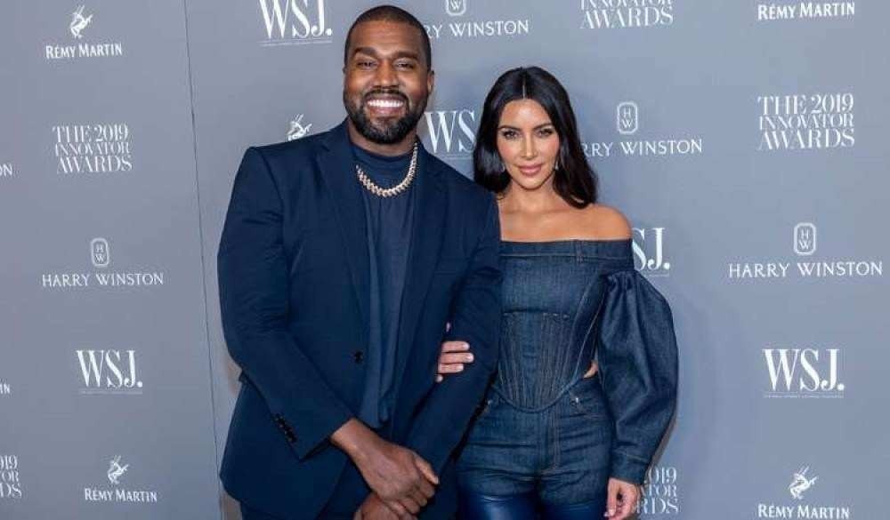 Kim Kardashian e Ye estão divorciados após decisão de um juiz da Califórnia