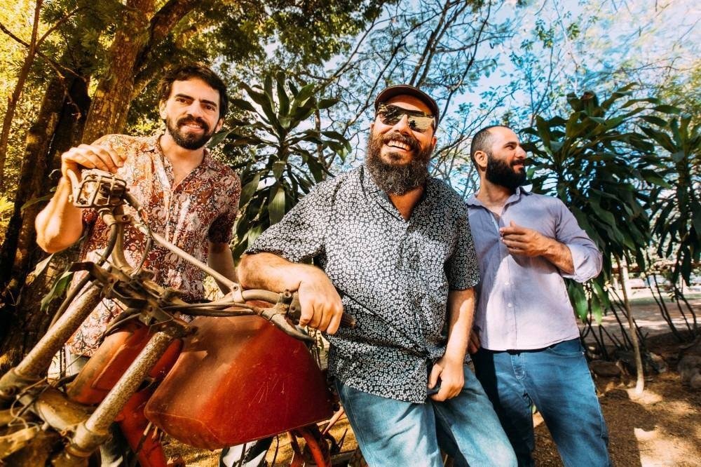 Banda Passo Largo é a atração do fim de semana no bar Primo Pobre