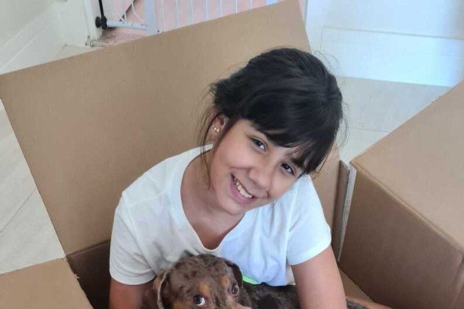 Kapuccino e Fernanda gravam vídeos para postar nas redes sociais e se divertem muito