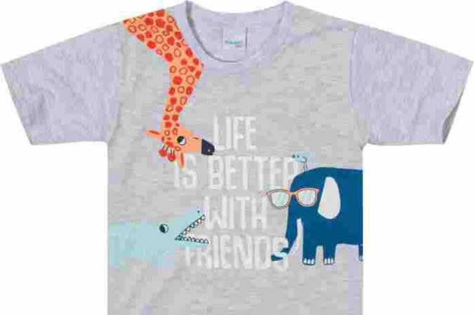 
Pijama manga curta com short e estampa que brilha no escuro, da Malwee (R$ 69,90)