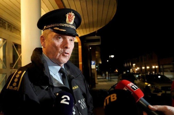 Øyvind Aas, funcionário da polícia local - (crédito: Terje Pedersen / NTB / AFP) Øyvind Aas, funcionário da polícia local - (crédito: Terje Pedersen / NTB / AFP)