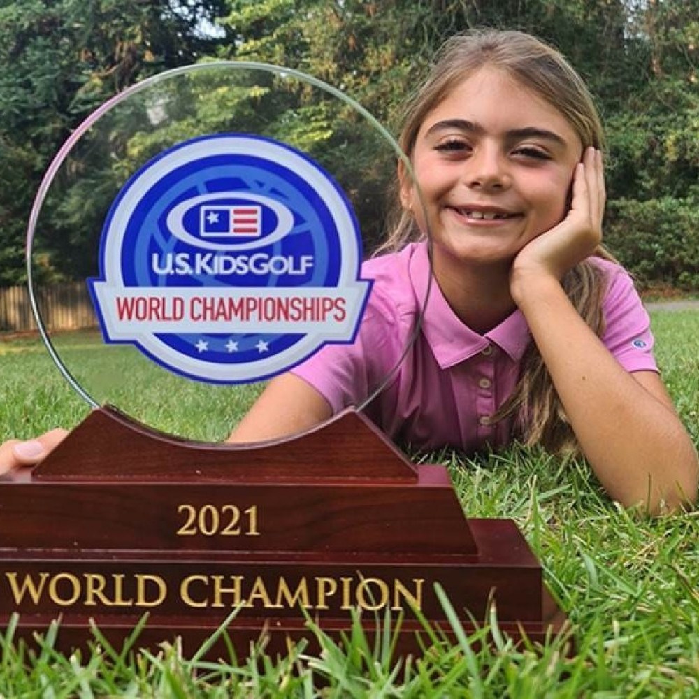 Menina de 12 anos batalha por sonho de jogar na Seleção Brasileira