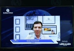 'O prontuário eletrônico único, que concentraria no CPF da pessoa e todos os dados do SUS e da saúde suplementar, seria a base para municiar as decisões para Avaliação de Tecnologias em Saúde. Sem isso, o conceito de integralidade que está em nossa Constituição acaba gerando desigualdade, pois só quem tem acesso à Justiça, acaba sendo contemplado'. Renato Casarotti, presidente da Associação Brasileira de Planos de Saúde (Abramge).