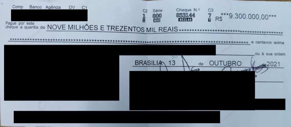 Cheques falsos apreendidos pela Polícia Civil