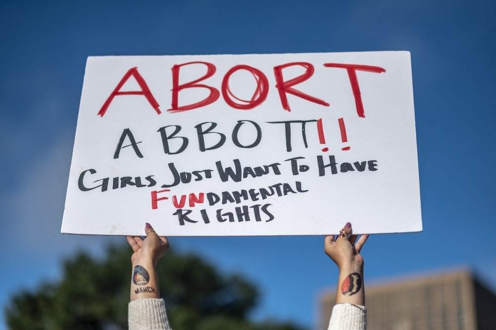 Aborto é legalizado em 77 países mediante solicitação; confira lista