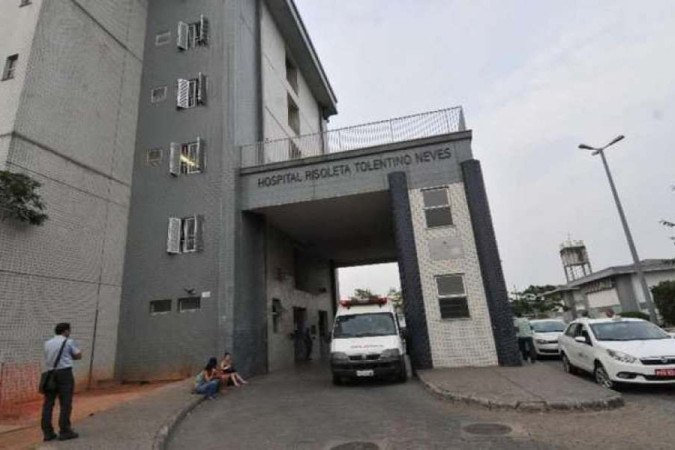 Homem baleado foi levado para o Hospital Risoleta Neves - (crédito: Rodrigo Clemente/EM/D.A Press- 16/09/2016.) Homem baleado foi levado para o Hospital Risoleta Neves - (crédito: Rodrigo Clemente/EM/D.A Press- 16/09/2016.)
