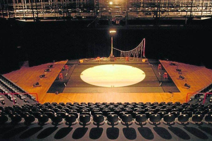 Em imagem de 2006: a sala Plínio Marcos, que recebeu espetáculos importantes na história da cidade - (crédito: Marcelo Ferreira/CB/D.A Press) Em imagem de 2006: a sala Plínio Marcos, que recebeu espetáculos importantes na história da cidade - (crédito: Marcelo Ferreira/CB/D.A Press)
