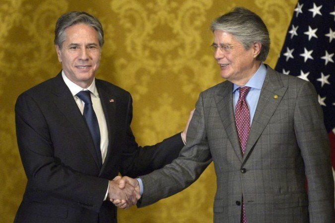 Secretário de Estado Americano Antony Blinken e o Presidente do Equador Guillermo Lasso  -  (crédito: AFP)