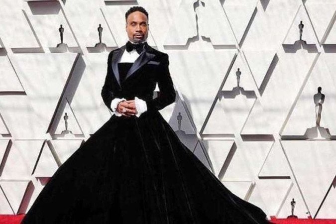 Billy Porter afirma ser o primeiro a trazer a questão da moda não binária para os holofotes, muito antes de Harry Styles - (crédito: Reprodução/Twitter) Billy Porter afirma ser o primeiro a trazer a questão da moda não binária para os holofotes, muito antes de Harry Styles - (crédito: Reprodução/Twitter)