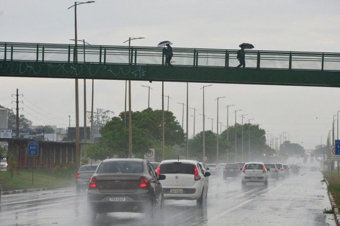 De acordo com a Neoenergia, chuvas e ventos que ultraaram os 60 km/h causariam o desabastecimento - (crédito: Ed Alves/CB) De acordo com a Neoenergia, chuvas e ventos que ultraaram os 60 km/h causariam o desabastecimento - (crédito: Ed Alves/CB)