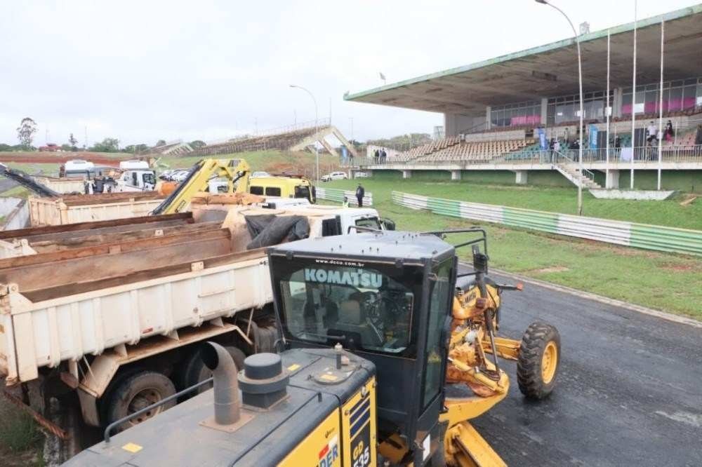Início das obras no Autódromo de Brasília