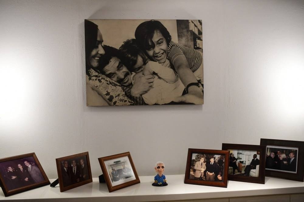 Itens a venda do guarda-roupa de Gabriel Garcia Marquez