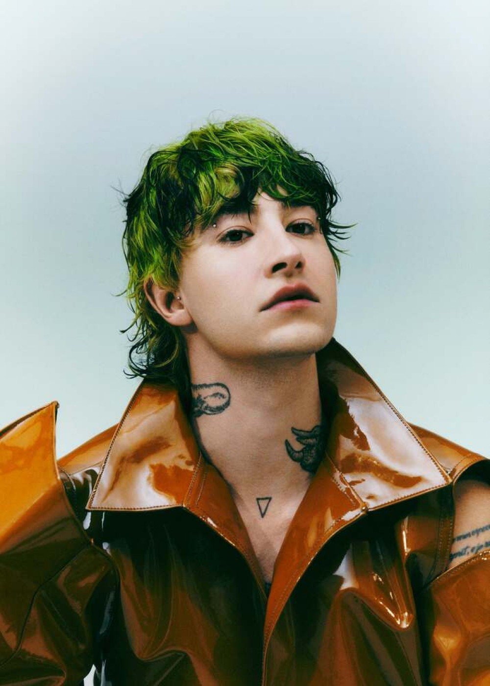 Chamaleo lança primeiro álbum e sorteia fãs para pocket show