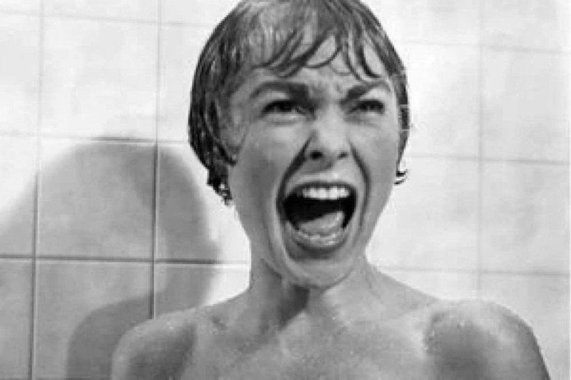 Relembre estereótipos utilizados em enredos de clássicos filmes de terror