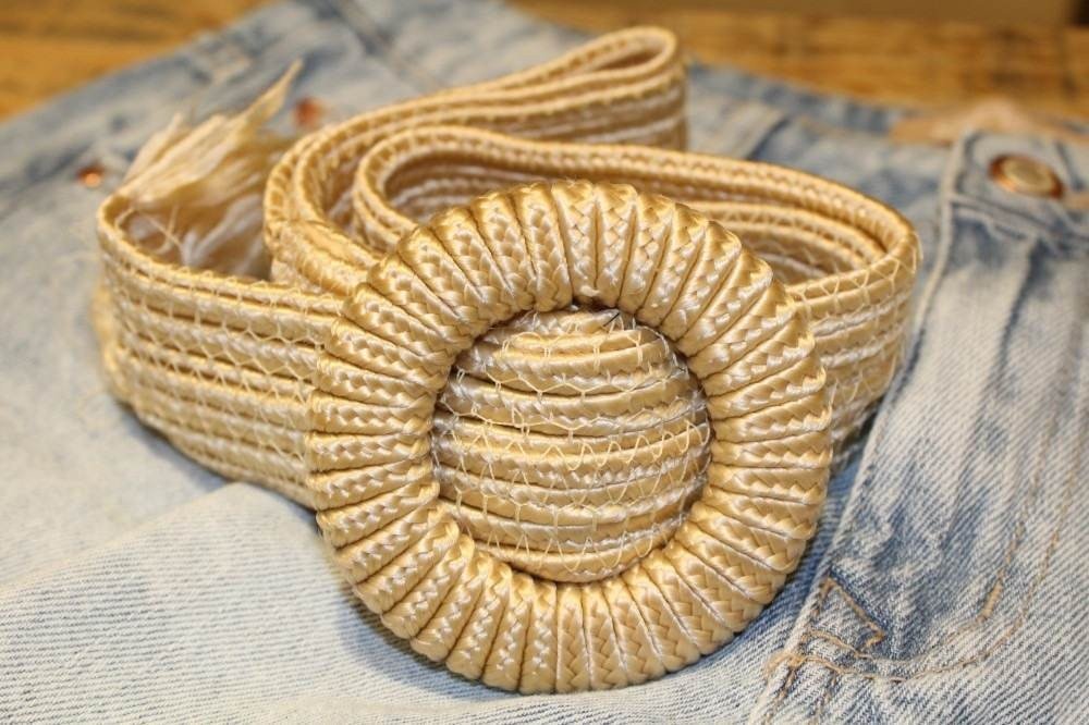 Cinto com Tressê Branco, da Lez a Lez, no Brasília Shopping (R$ 189,90)
