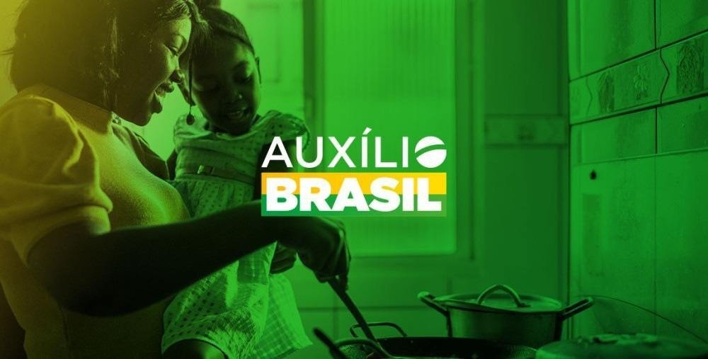 Ministro da Cidadania divulga campanha publicitária do Auxílio Brasil