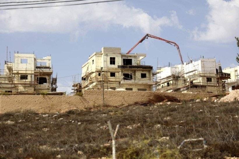 Israel anuncia construção de 1.355 novas casas para colonos