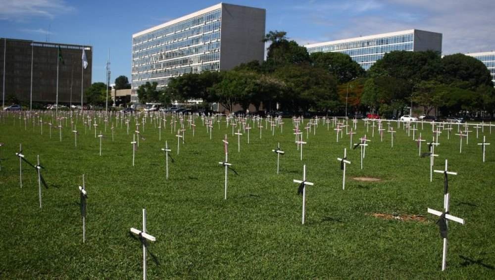 Combate ao feminicídio requer mudanças culturais profundas, avaliam especialistas