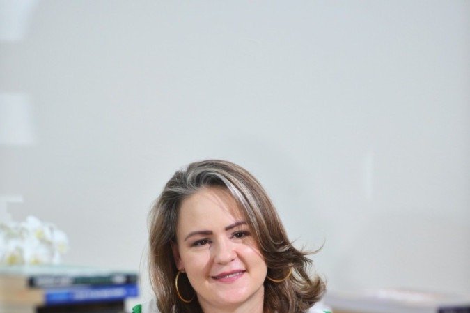 25/10/2021. Cr?dito: Ed Alves/CB/D.A Press. Brasil. Bras?lia - DF. Revista. Clubes de Leitura. Na foto Fabiola Trolle.