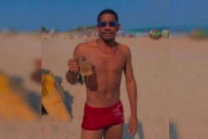 Estagiário usa cartão corporativo para pagar viagens ao Rio de Janeiro, além de fazer compras e gastar com bebidas -  (crédito: Instagram/Reprodução)