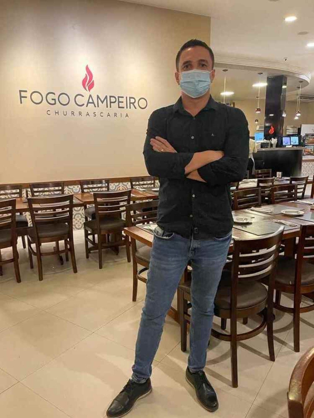 Crédito: Arquivo Pessoal. Alam  Souza, sócio proprietário de Restaurante.