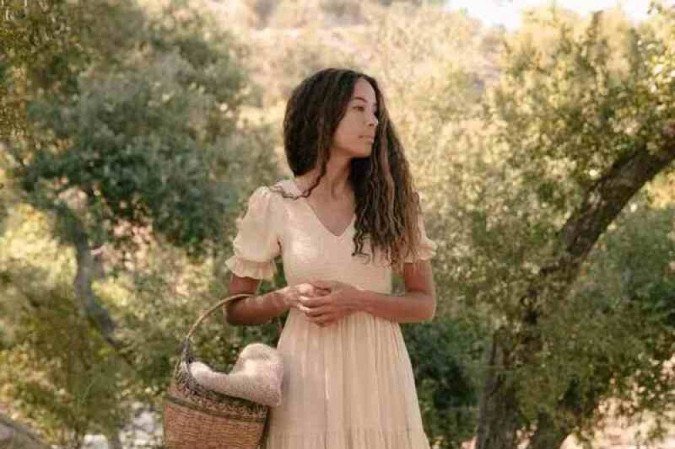 Crédito: Reprodução. Revista. Moda Cottagecore. Camponesas modernas.