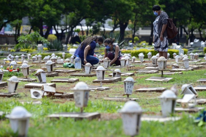 Após meses fechados, clubes de Belo Horizonte reabrem neste sábado