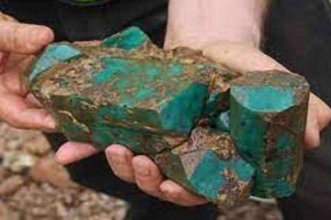 O quartzo é uma pedra encontrada em abundância na região de Corinto -  (crédito: Youtube.com/Reprodução)